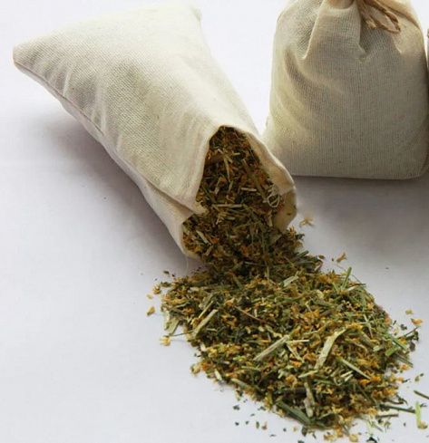 Кедровая подушка с добавлением ароматных целебных трав